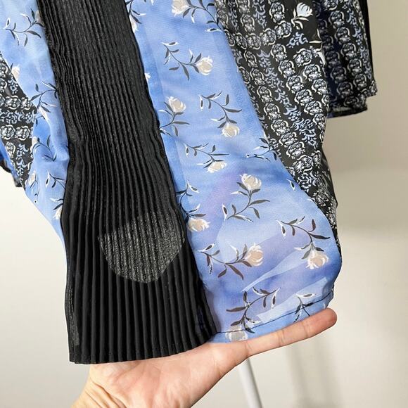 Style & Co Womens Peasant Top M Blue & Black Floral Mix Print Bell Sleeve Sheer - Picture 6 of 10